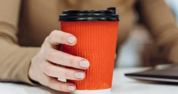 hot drink cups